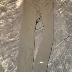 Nike leggings